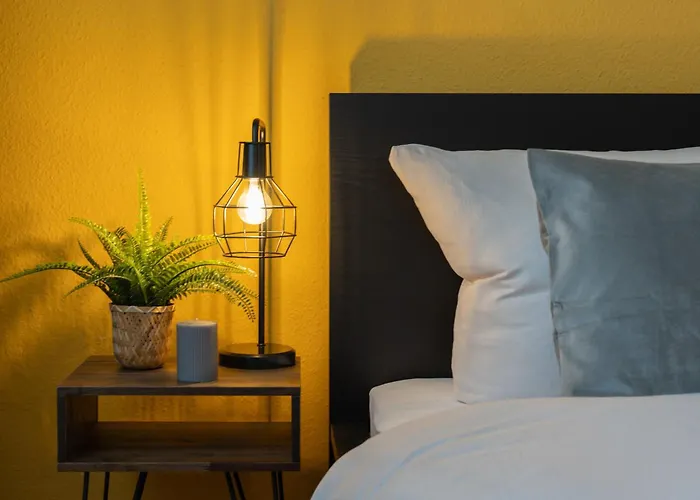 Regent Neu! Wlan-netflix-kueche- Altstadt-sbahn-dd, Elbufer