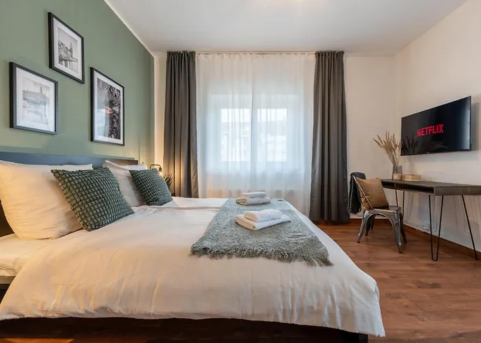 Regent Neu! Wlan-netflix-kueche- Altstadt-sbahn-dd, Elbufer Meissen