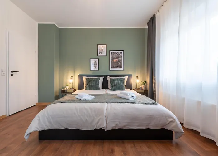 Apartment Regent Neu! Wlan-netflix-kueche- Altstadt-sbahn-dd, Elbufer